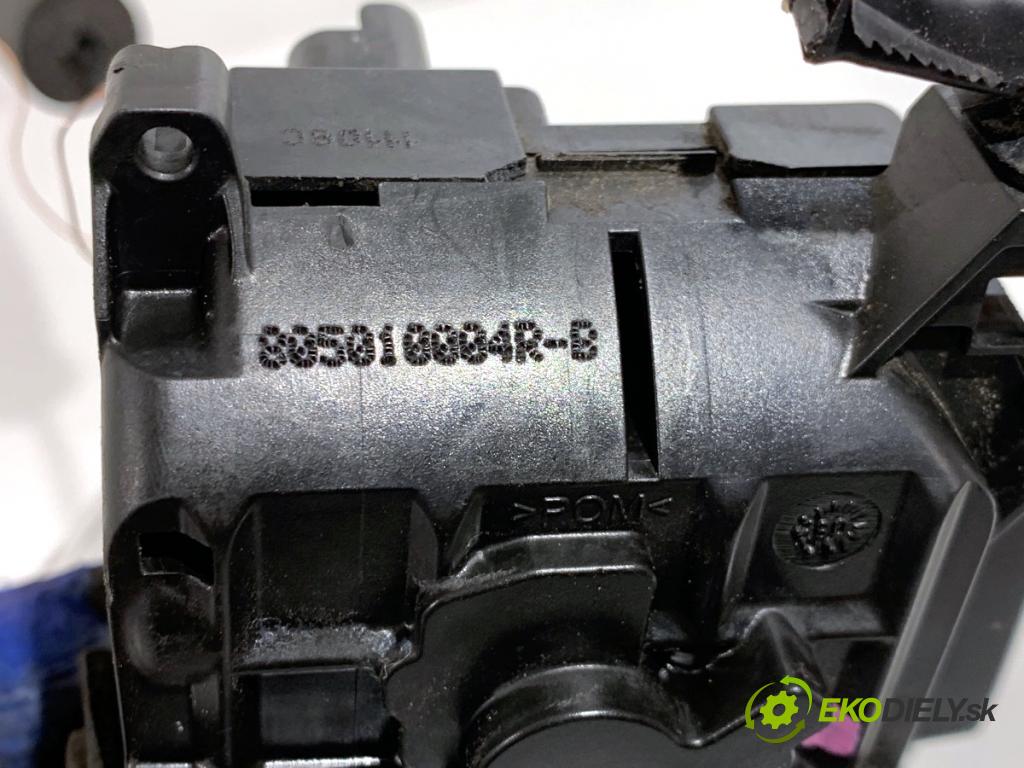 RENAULT LAGUNA III Kombi 2008 96 kW 2.0 dCi (KT07, KT0J, KT14, KT1A, KT1S) 1995 zámok Dvere ľavy predný 805010004R