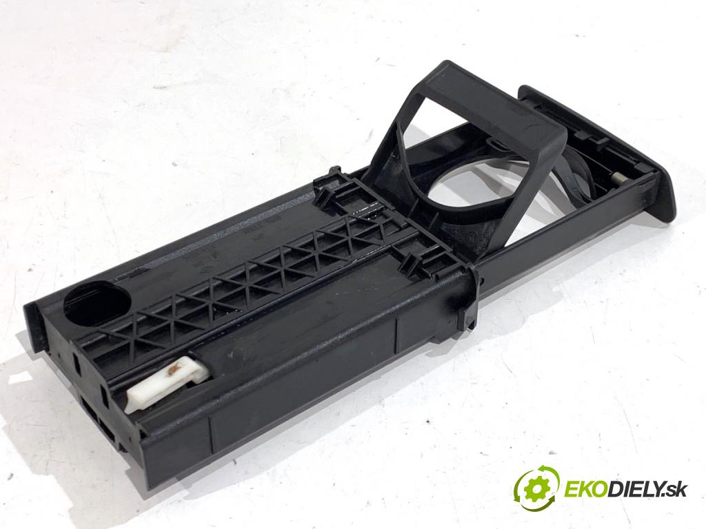 RENAULT LAGUNA III Kombi 2008 96 kW 2.0 dCi (KT07, KT0J, KT14, KT1A, KT1S) 1995 Držiak na nápoje  (Držiak (úchyt) na nápoje)