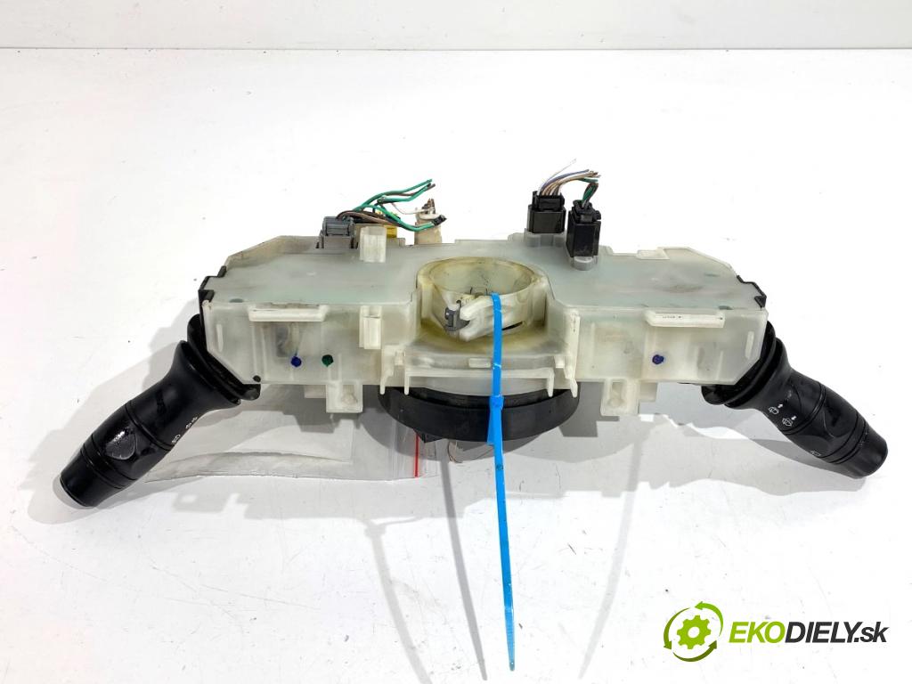 RENAULT LAGUNA III Kombi 2008 96 kW 2.0 dCi (KT07, KT0J, KT14, KT1A, KT1S) 1995 Krúžok, slimák airbag 255670001R (Airbag)