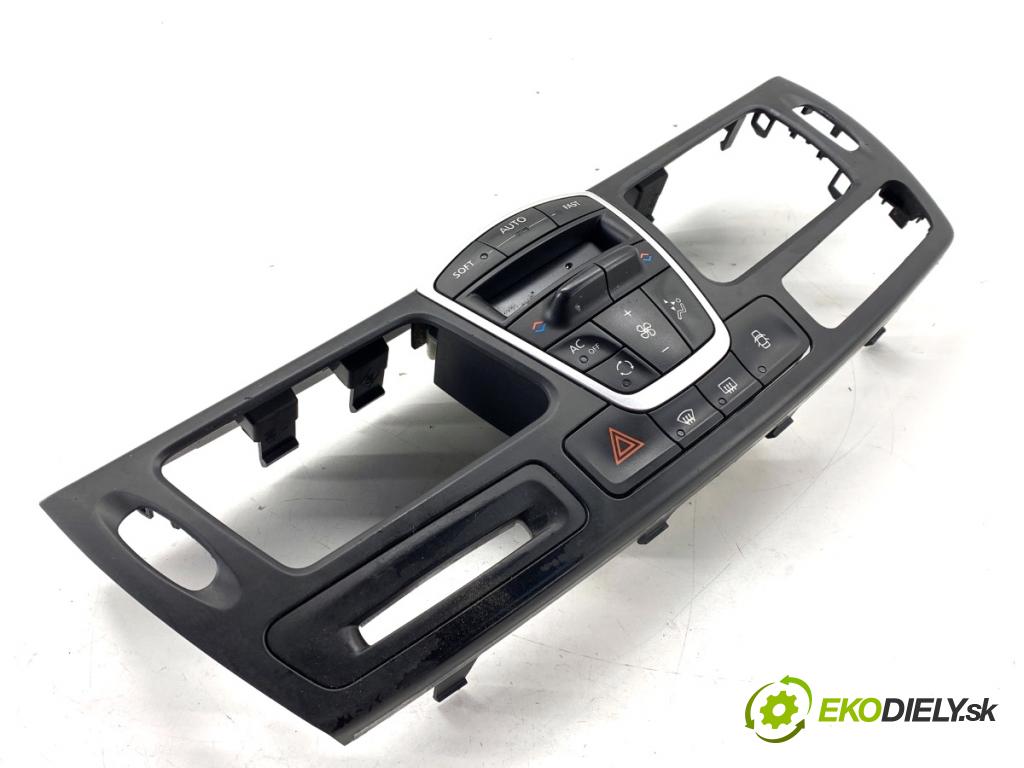 RENAULT LAGUNA III Kombi 2008 96 kW 2.0 dCi (KT07, KT0J, KT14, KT1A, KT1S) 1995 Panel ovládania kúrenia 275100002R (Prepínacie páčky pod volantom)