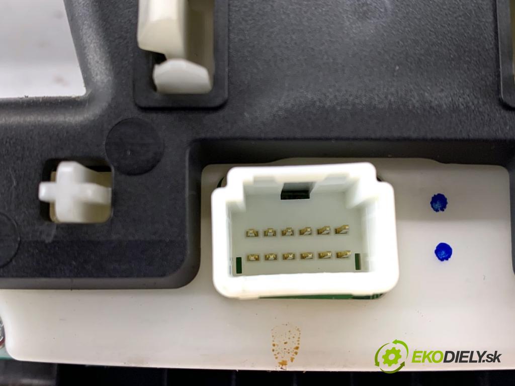 RENAULT LAGUNA III Kombi 2008 96 kW 2.0 dCi (KT07, KT0J, KT14, KT1A, KT1S) 1995 Panel ovládania kúrenia 275100002R (Prepínacie páčky pod volantom)