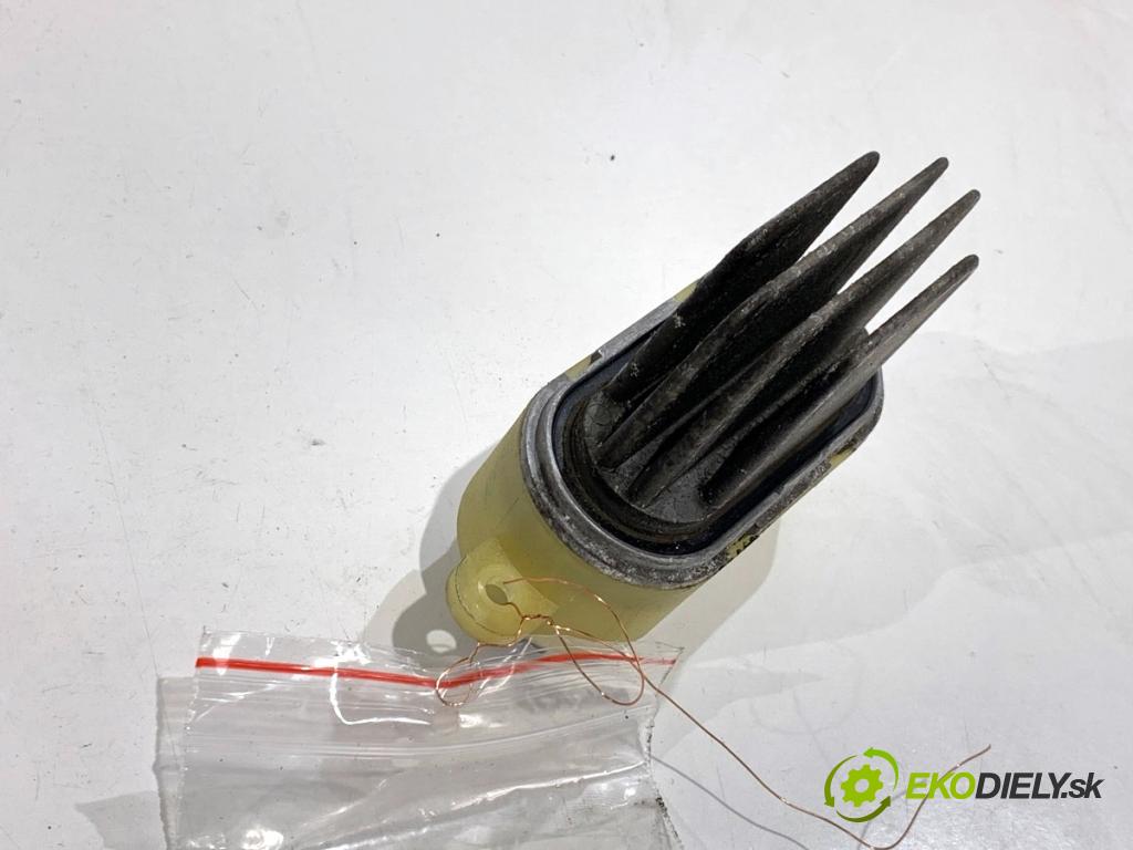 RENAULT LAGUNA III Kombi 2008 96 kW 2.0 dCi (KT07, KT0J, KT14, KT1A, KT1S) 1995 odpor rezistor topení vzduchu 52419741 (Odpor topení)