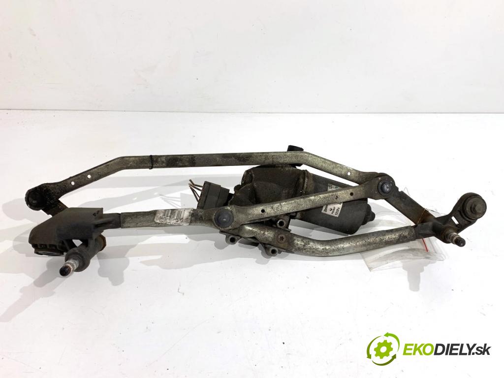 RENAULT LAGUNA III Kombi 2008 96 kW 2.0 dCi (KT07, KT0J, KT14, KT1A, KT1S) 1995 Mechanizmus stieračov predný 54527211 (Motorček stieračov predný)