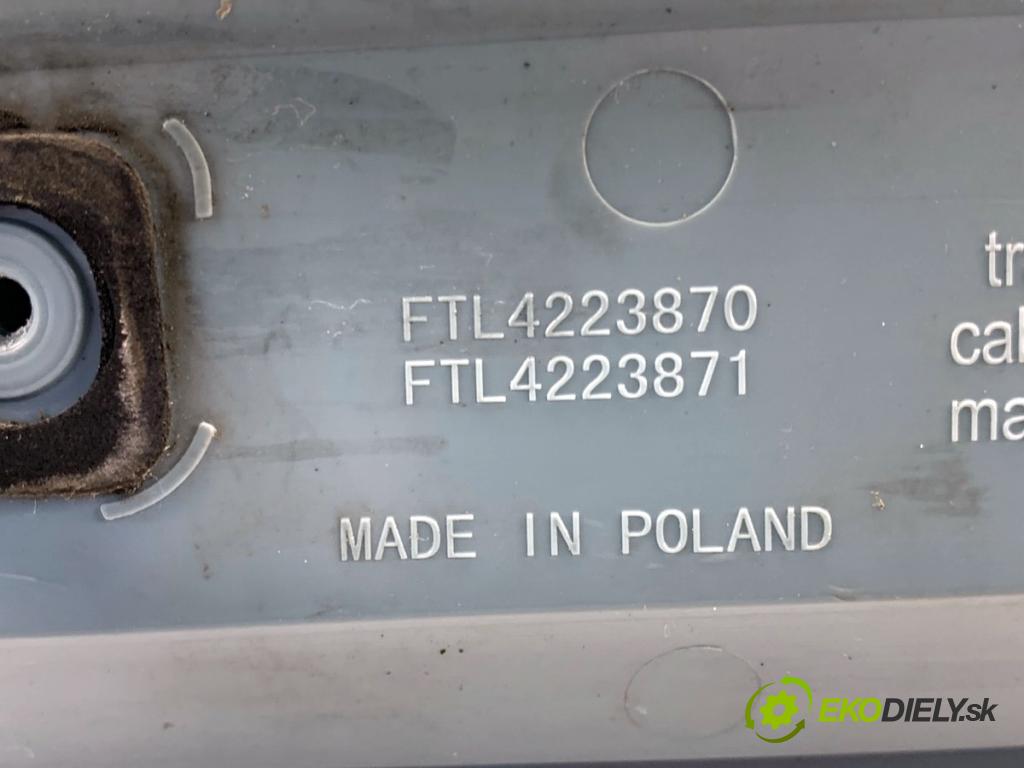 RENAULT LAGUNA III Kombi 2008 96 kW 2.0 dCi (KT07, KT0J, KT14, KT1A, KT1S) 1995 Svetlo brzdových svetiel
