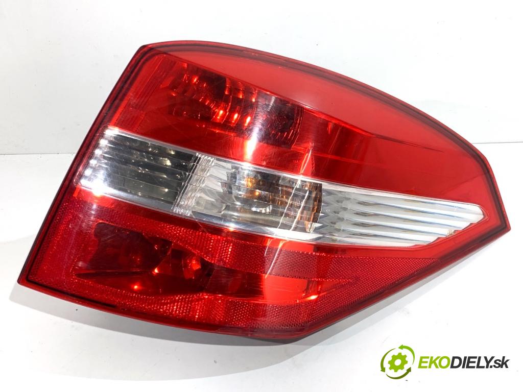 RENAULT LAGUNA III Kombi 2008 96 kW 2.0 dCi (KT07, KT0J, KT14, KT1A, KT1S) 1995 Svetlo pravy zad 265500002R