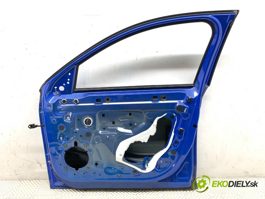 OPEL CORSA F liftback 2023 74 kW 1.2 (68) 1199 dveře pravý přední část EAV