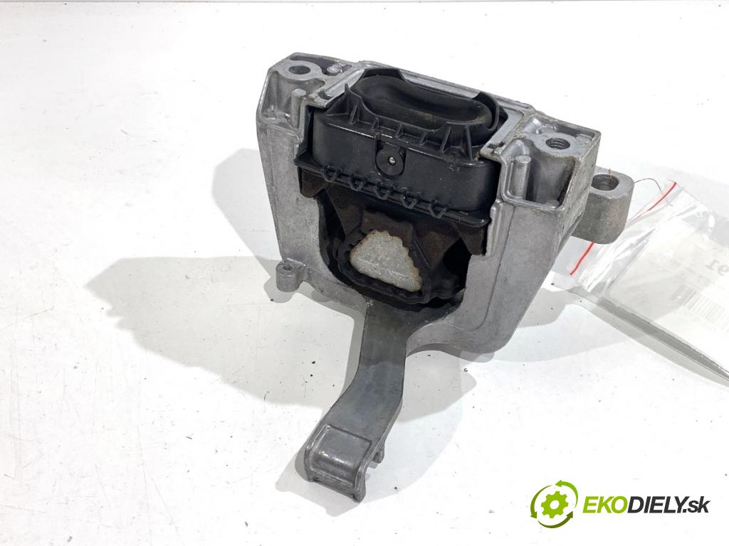 AUDI Q3 II ---  --- --- --- AirBag Motor ľavá strana 5WA199262D (Držiak motora)