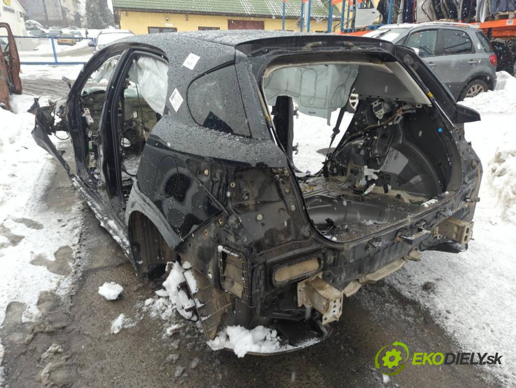 LEXUS CT liftback 2011 73 kW 200h (ZWA10_) 1798 karoséria ČTVRŤÁK: Blatník prah strecha PODŁUŻNICA