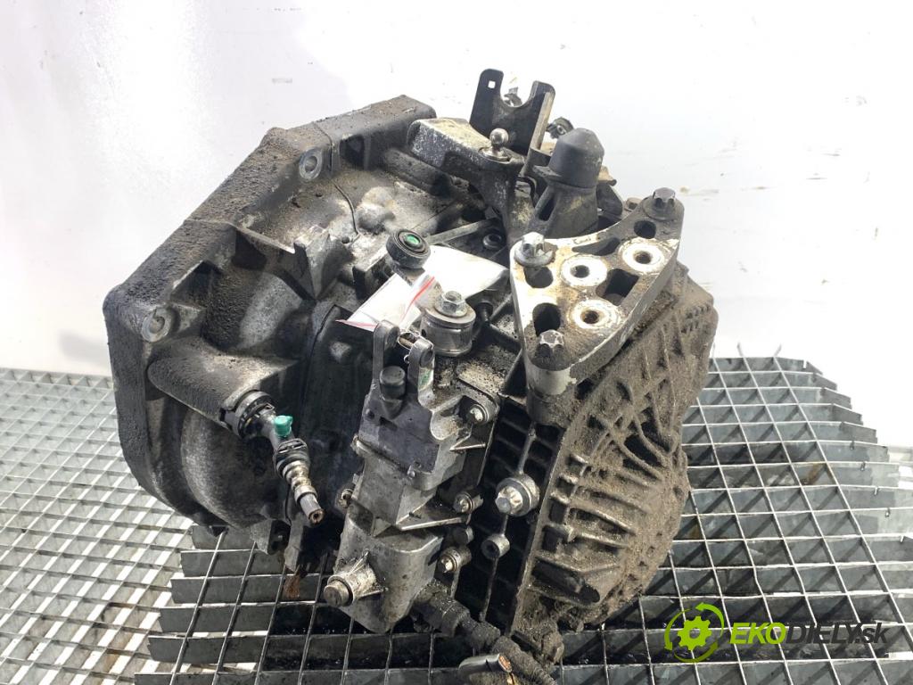 FIAT DOBLO II Autobus 2014 77 kW 1.6 D Multijet (263AXD1B) 1598 Prevodovka 55216183 (Prevodovka)