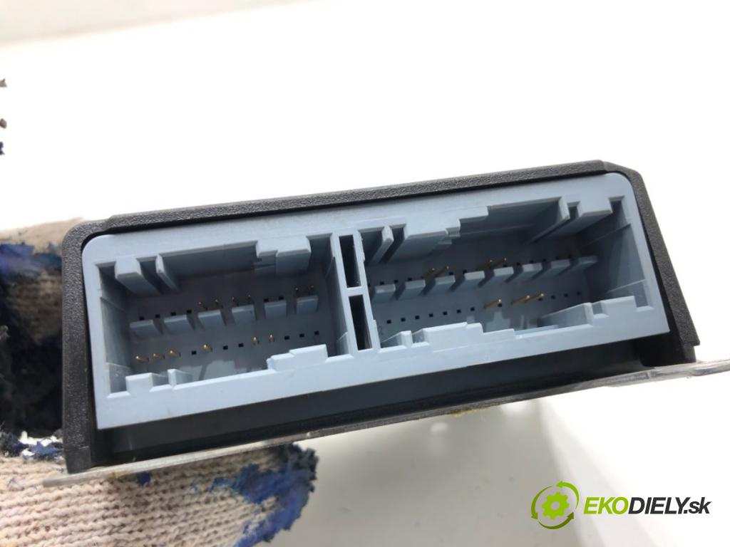 FIAT DOBLO II Autobus 2014 77 kW 1.6 D Multijet (263AXD1B) 1598 senzor airbag 51881770 (Snímač)