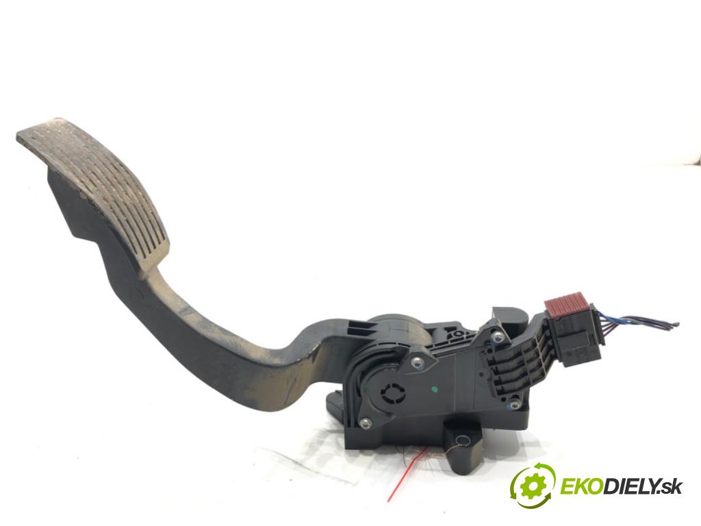 FIAT DOBLO II Autobus 2014 77 kW 1.6 D Multijet (263AXD1B) 1598 Potenciometer plynu 51831864 (Potenciometer plynového pedálu)