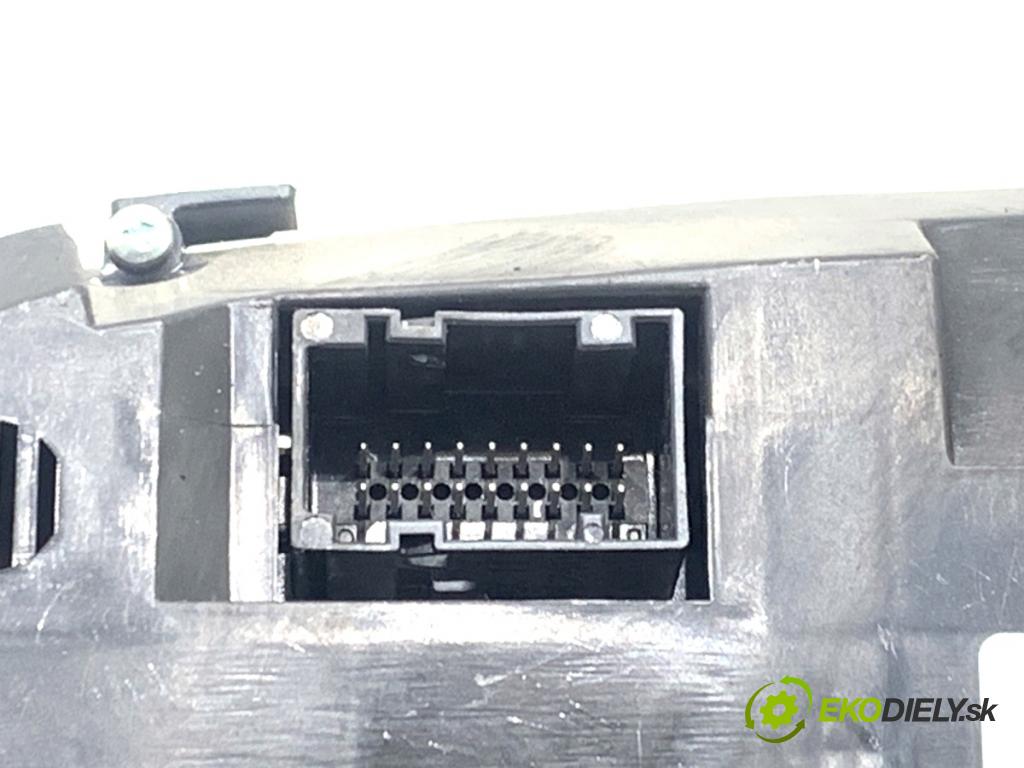 FIAT DOBLO II Autobus 2014 77 kW 1.6 D Multijet (263AXD1B) 1598 Prístrojovka 51942582 (Prístrojová doska)