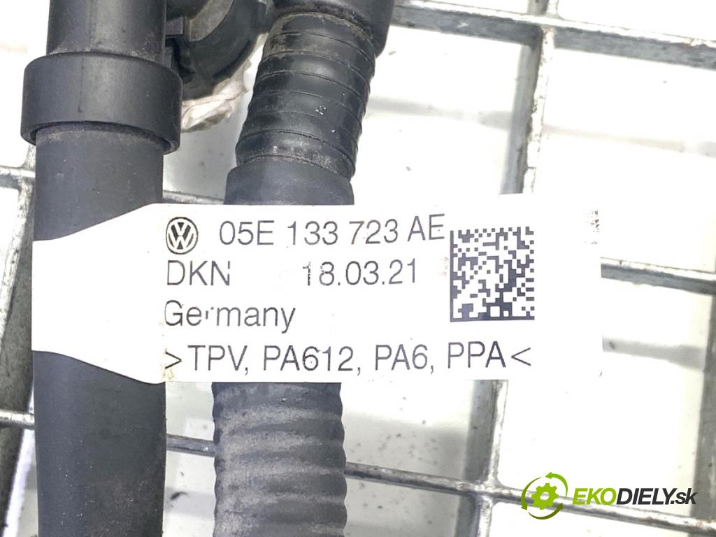 AUDI Q3 II SUV 2021 110 kW 35 TFSI Mild Hybrid 1498 Rúrka PALIVO: 05E133723AE