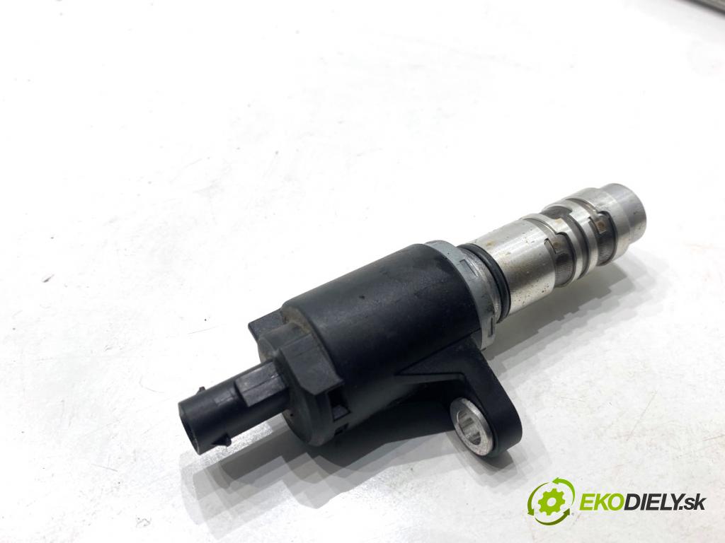 AUDI Q3 II SUV 2021 110 kW 35 TFSI Mild Hybrid 1498 Snímač variabilný fázy 04E906455AC (Snímač)