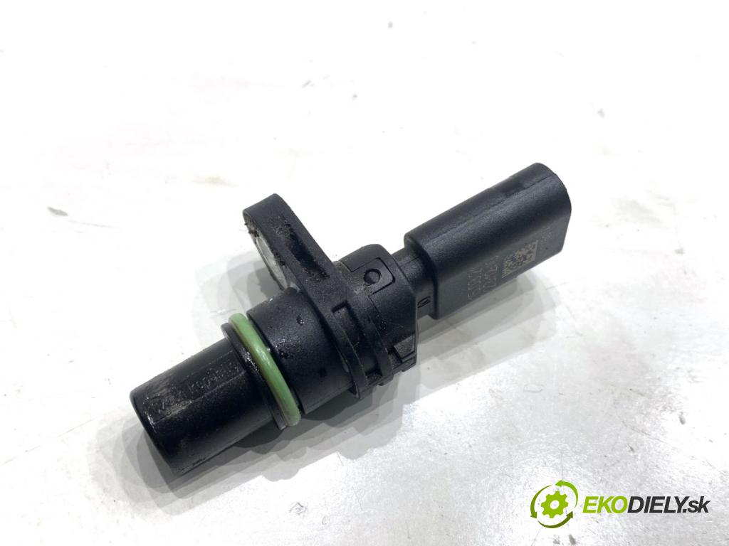 AUDI Q3 II SUV 2021 110 kW 35 TFSI Mild Hybrid 1498 Snímač pozície vačkového hriadeľa 04L907601A (Snímač polohy kľukového hriadeľa)