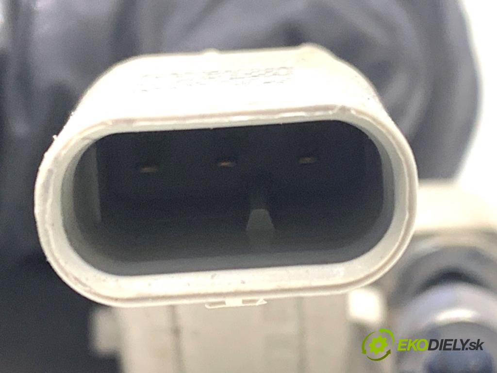 AUDI Q3 II SUV 2021 110 kW 35 TFSI Mild Hybrid 1498 Snímač pozície hriadeľa kľukového 05E906433A (Snímač polohy kľukového hriadeľa)