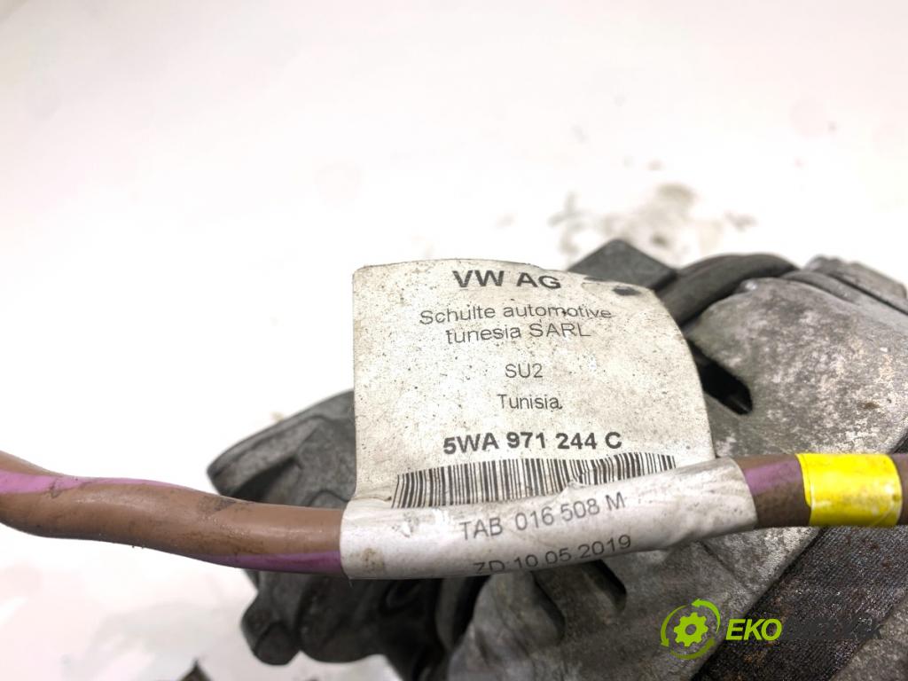 AUDI Q3 II SUV 2021 110 kW 35 TFSI Mild Hybrid 1498 Alternátor 05E903018F (Alternátor)