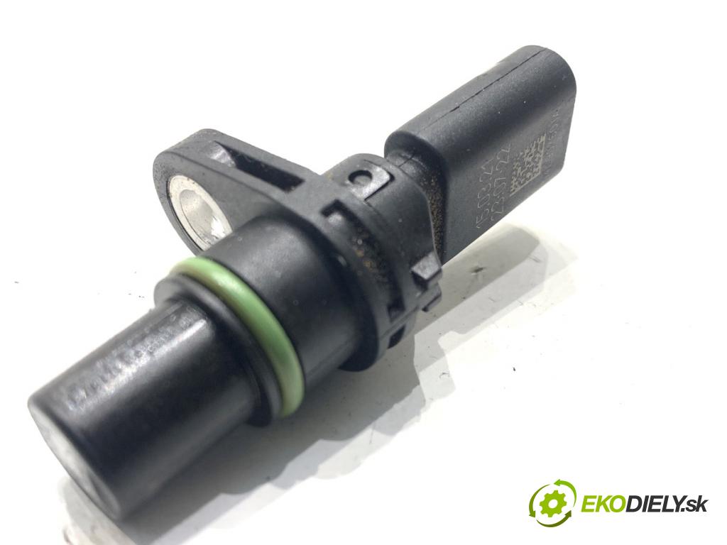 AUDI Q3 II SUV 2021 110 kW 35 TFSI Mild Hybrid 1498 Snímač pozície vačkového hriadeľa 04L907601A (Snímač polohy kľukového hriadeľa)