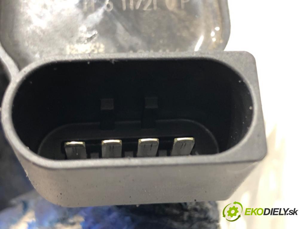 AUDI Q3 II SUV 2021 110 kW 35 TFSI Mild Hybrid 1498 Cievka zapaľovacia 05E905110 (Zapaľovacia cievka)