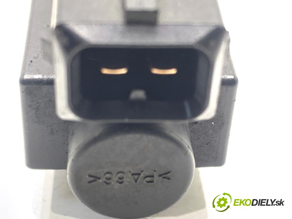 BMW F16 SUV 2014 190 kW xDrive 30 d 2993 Ventil tlaku 7810831 (Ventil)