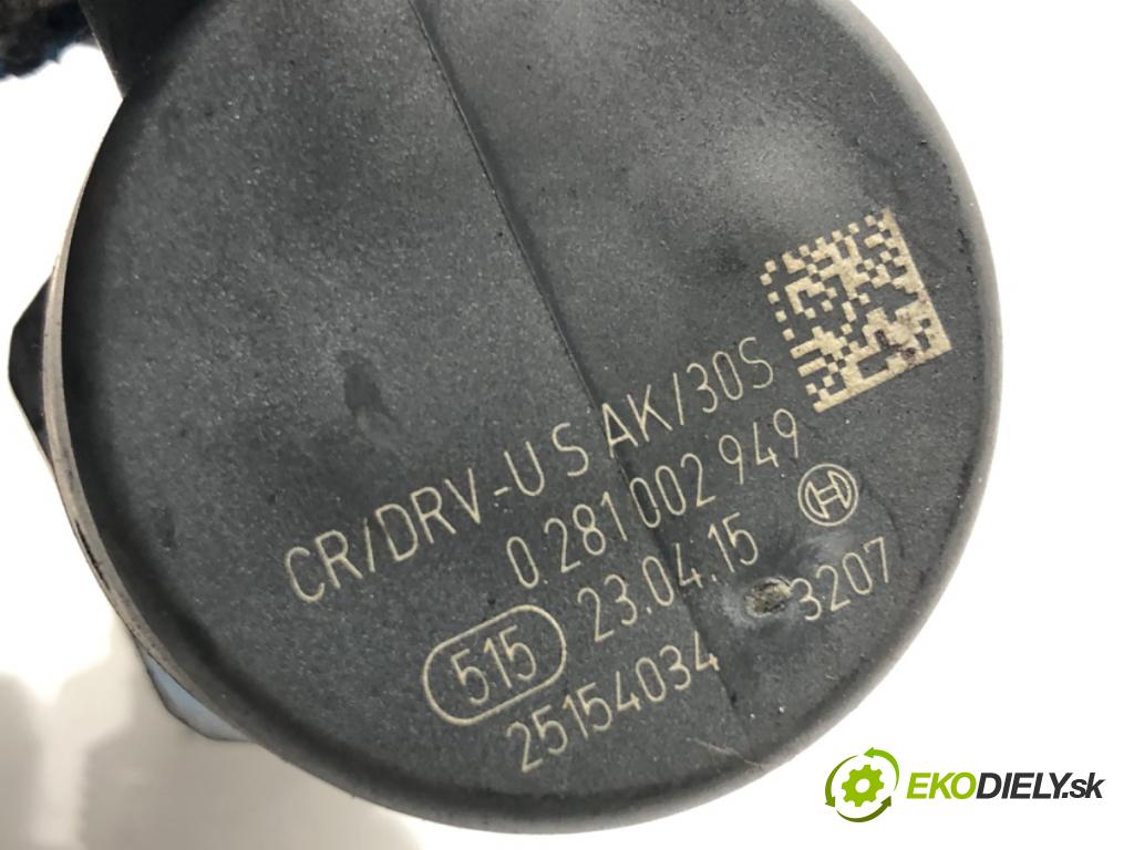 BMW F16 SUV 2014 190 kW xDrive 30 d 2993 Regulátor tlaku paliva 0281002949 (Palivový systém ostatné)