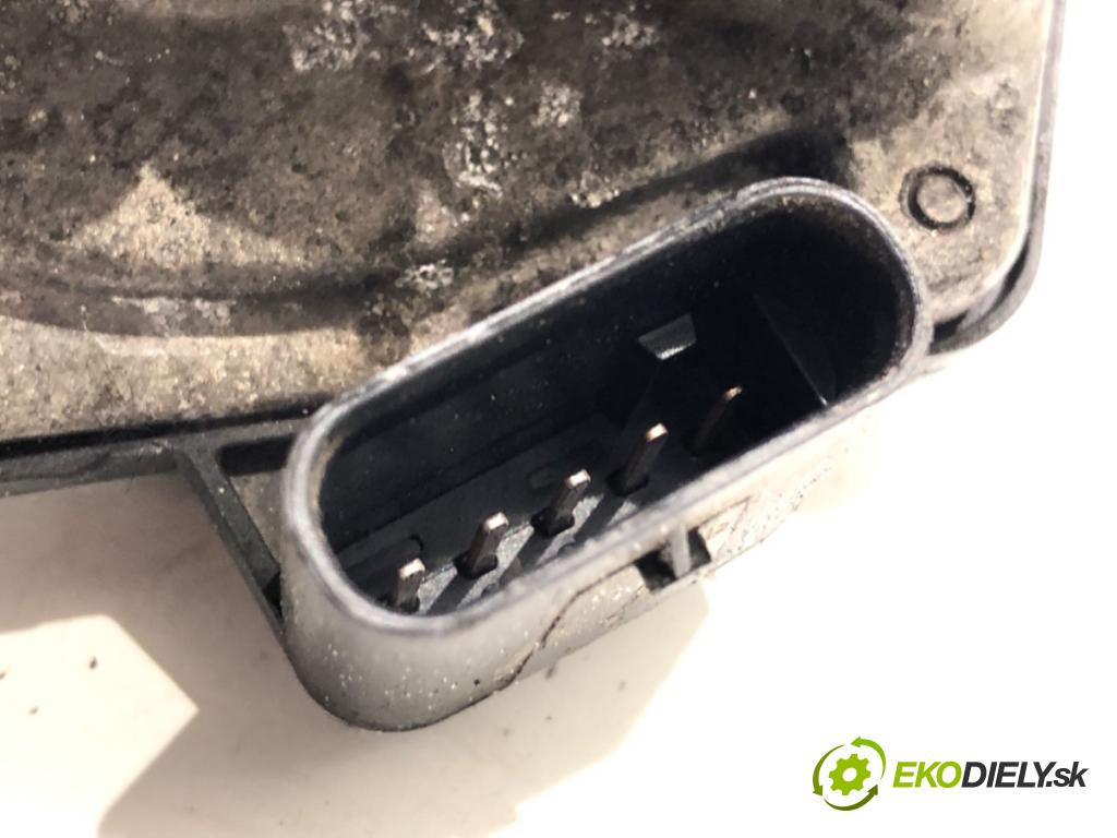 BMW F16 SUV 2014 190 kW xDrive 30 d 2993 škrtíci klapka 7810752 (Škrticí klapka)