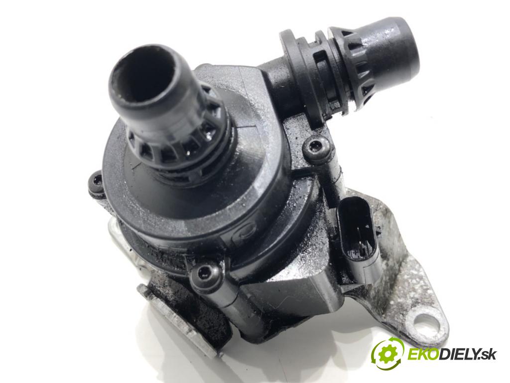 BMW F16 SUV 2014 190 kW xDrive 30 d 2993 DALŠÍ: Pumpa vody 8511748 (Vodná pumpa)