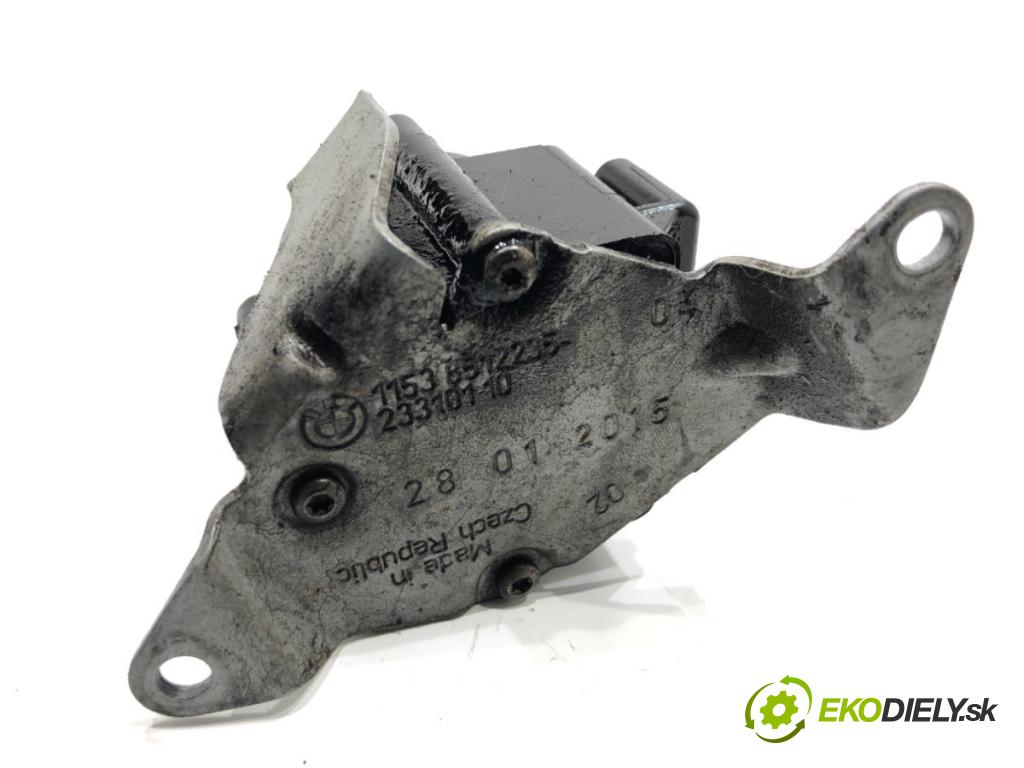 BMW F16 SUV 2014 190 kW xDrive 30 d 2993 DALŠÍ: Pumpa vody 8511748 (Vodná pumpa)