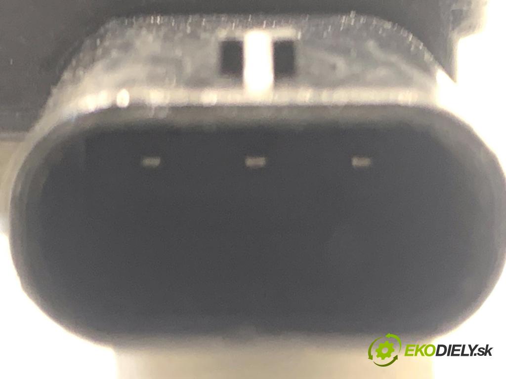 BMW F16 SUV 2014 190 kW xDrive 30 d 2993 MAP senzor 7804742 (Snímač ostatné)