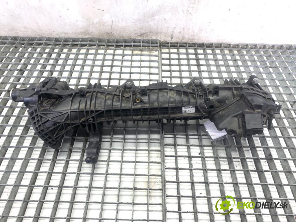 BMW F16 SUV 2014 190 kW xDrive 30 d 2993 Potrubie sacie, sanie 7811909 (Sacie potrubie)