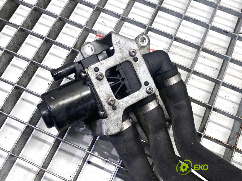 BMW F16 SUV 2014 190 kW xDrive 30 d 2993 DALŠÍ: Pumpa vody 8512236 (Vodná pumpa)