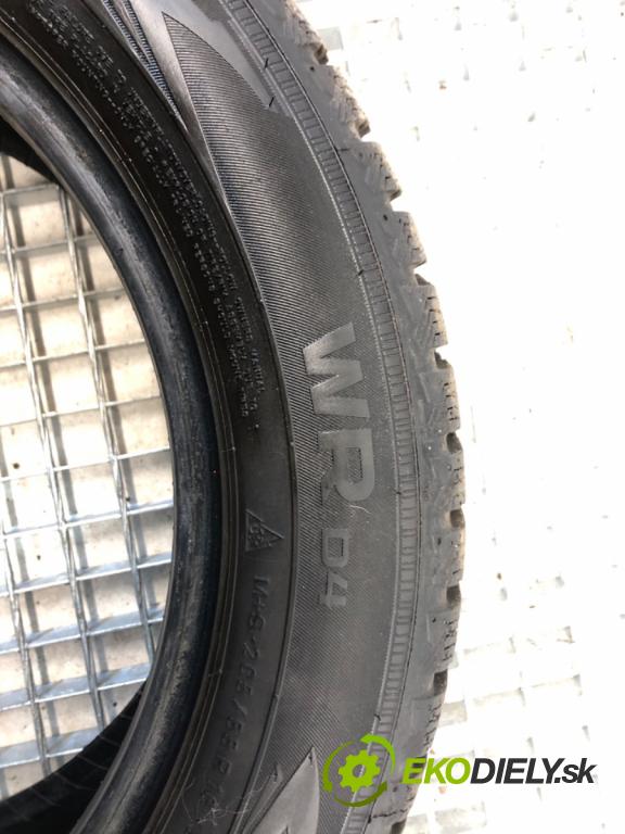 --- --- PNEUMATIKA: zima 4X 205/55 16" NOKIAN