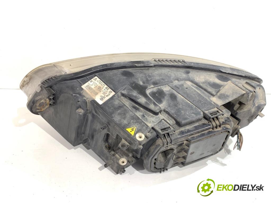 AUDI A6 C6 Kombi 2007 132 kW 2.7 TDI 2698 Svetlomet pravy predný XENON 4F0941004AK