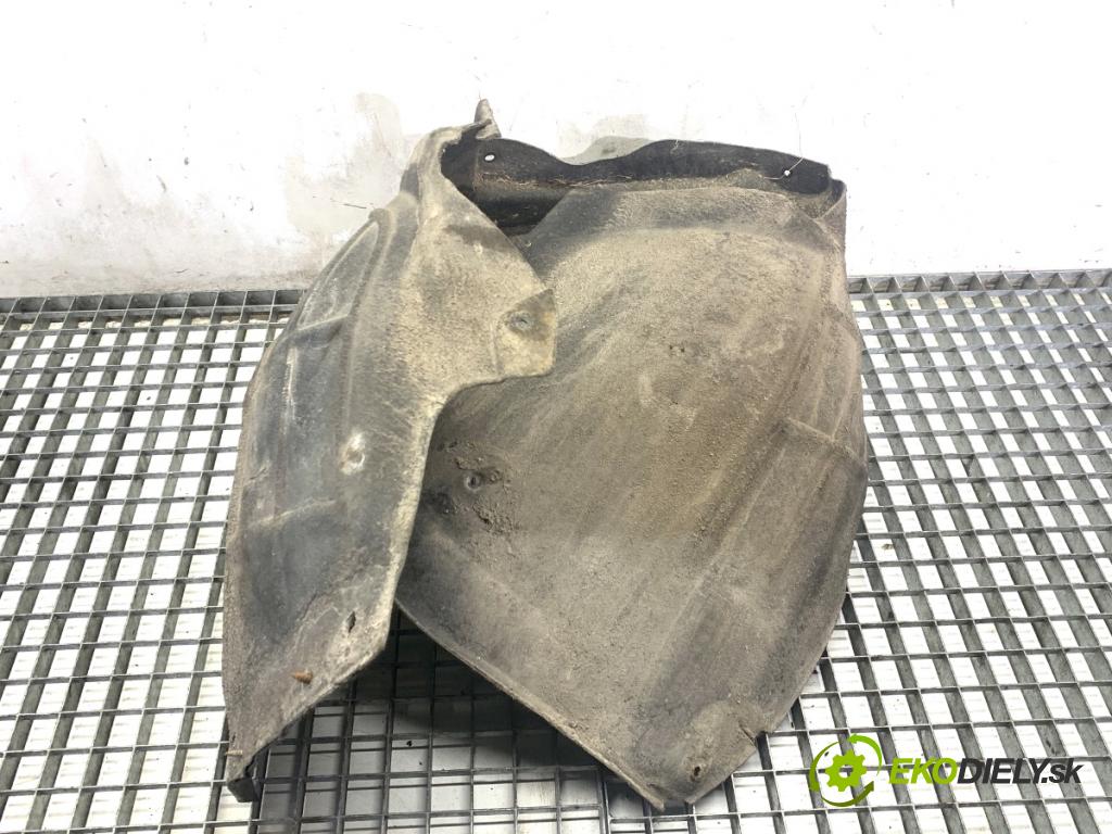 AUDI A6 C6 Kombi 2007 132 kW 2.7 TDI 2698 podblatník pravy predný 