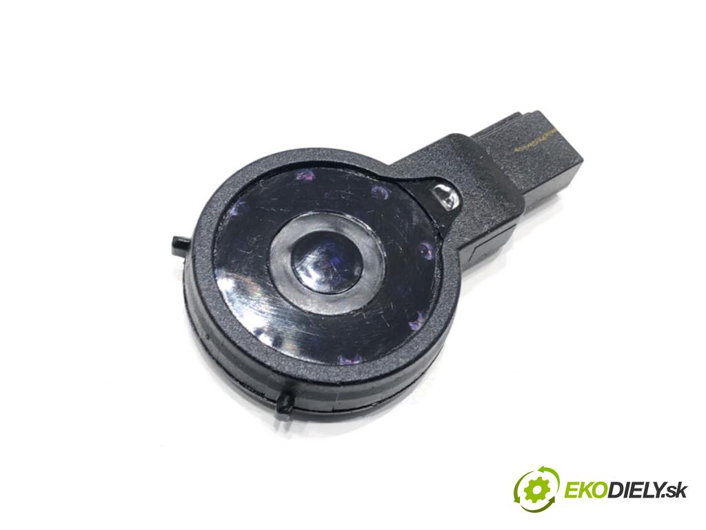 AUDI A6 C6 Kombi 2007 132 kW 2.7 TDI 2698 Snímač dažďa 4E0955559C (Snímač dažďa)