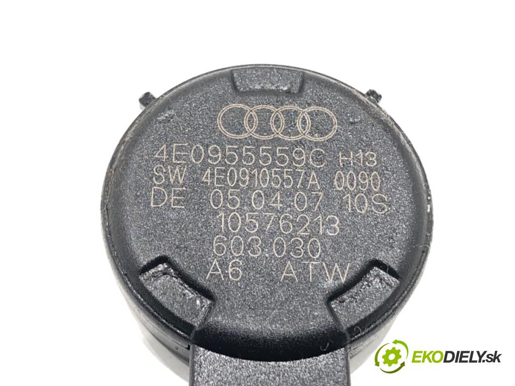 AUDI A6 C6 Kombi 2007 132 kW 2.7 TDI 2698 Snímač dažďa 4E0955559C (Snímač dažďa)