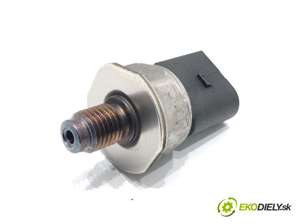 AUDI A6 C6 Kombi 2007 132 kW 2.7 TDI 2698 Snímač tlaku paliva 4E0955559C (Snímač)