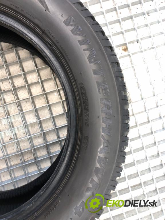 --- ---      PNEUMATIKY: zima 2X 195/65 15" FIRESTONE