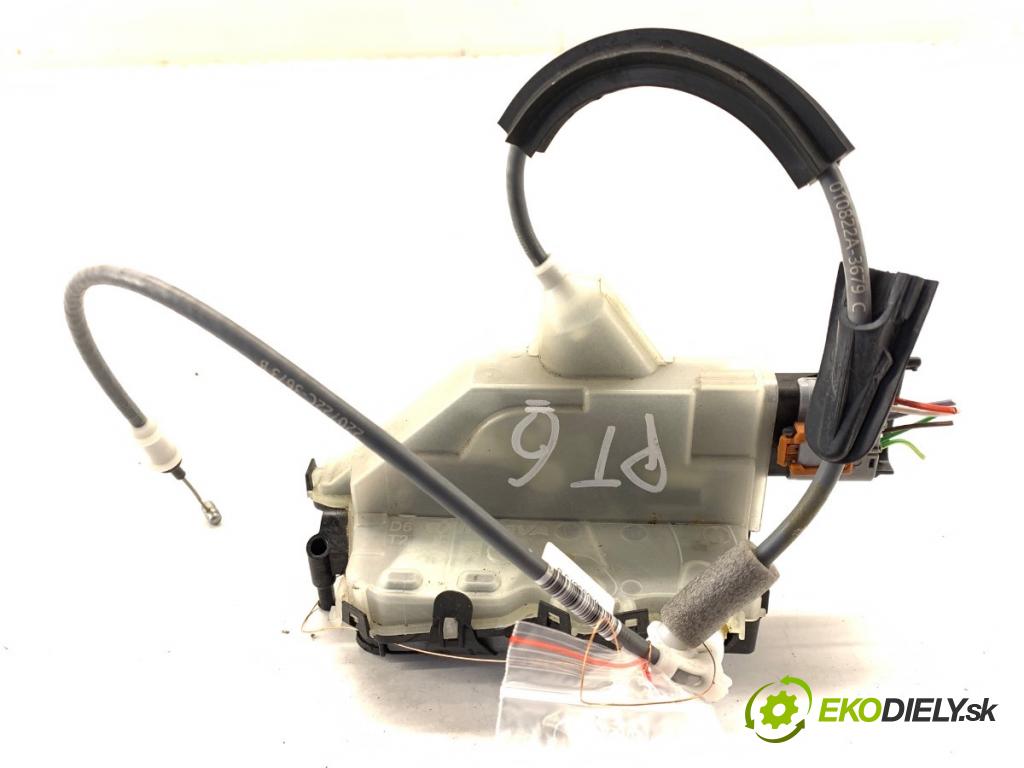 OPEL CORSA F liftback 2023 74 kW 1.2 (68) 1199 zámok Dvere pravy zad 444128