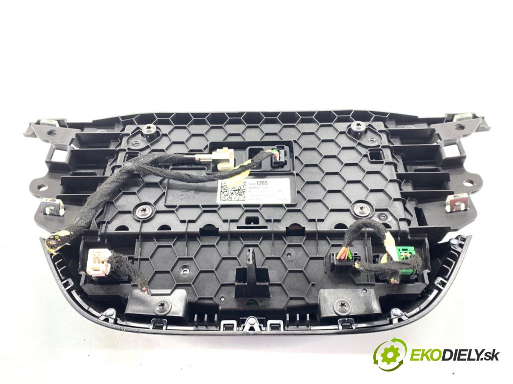 OPEL CORSA F liftback 2023 74 kW 1.2 (68) 1199 Dislpej 39231265 (Prístrojová doska)