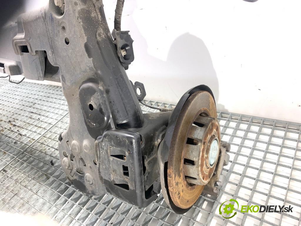 OPEL CORSA F liftback 2023 74 kW 1.2 (68) 1199 výztuha zadní část Štíty