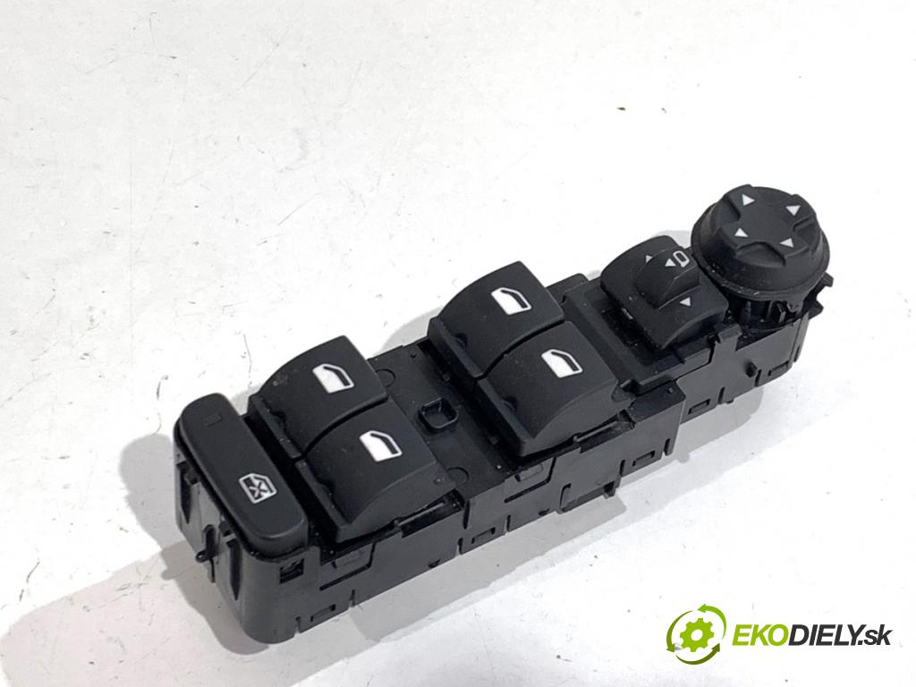 OPEL CORSA F liftback 2023 74 kW 1.2 (68) 1199 Prepínač okien 98421760ZD (Prepínacie páčky pod volantom)