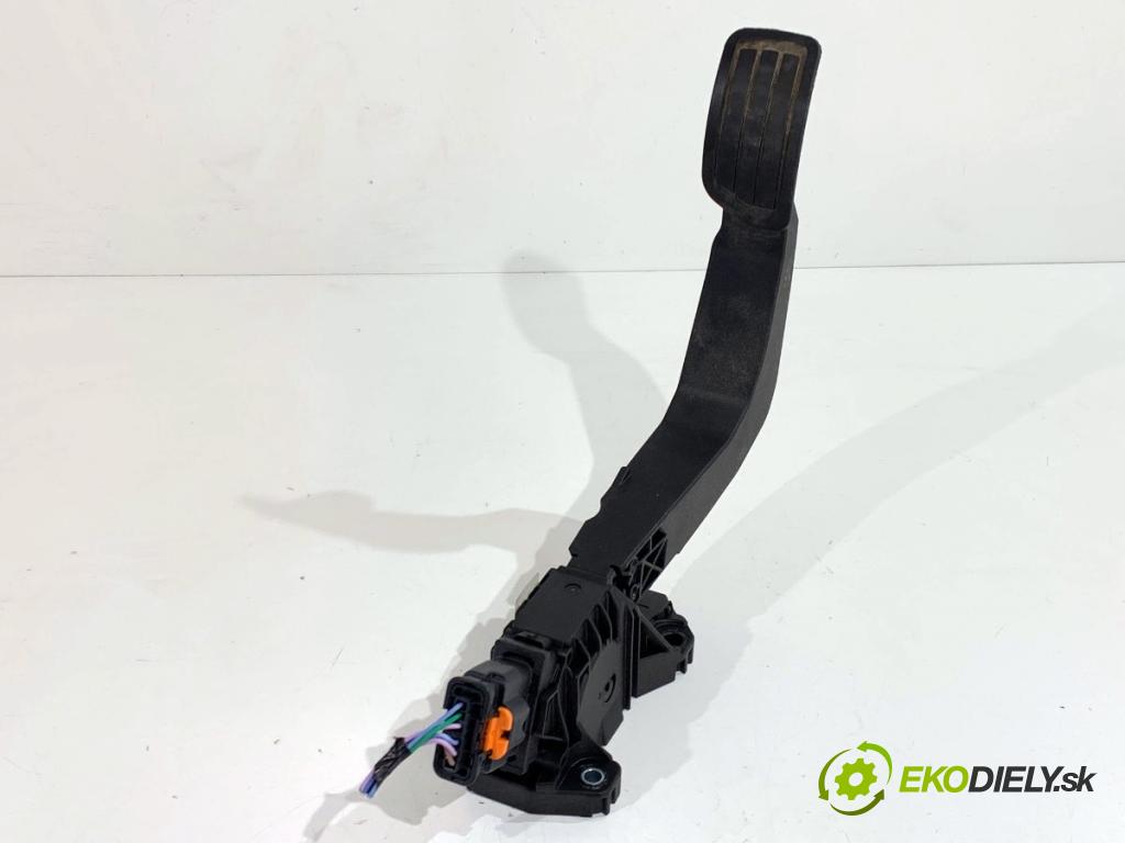 OPEL CORSA F liftback 2023 74 kW 1.2 (68) 1199 Potenciometer plynu 9837891880 (Potenciometer plynového pedálu)