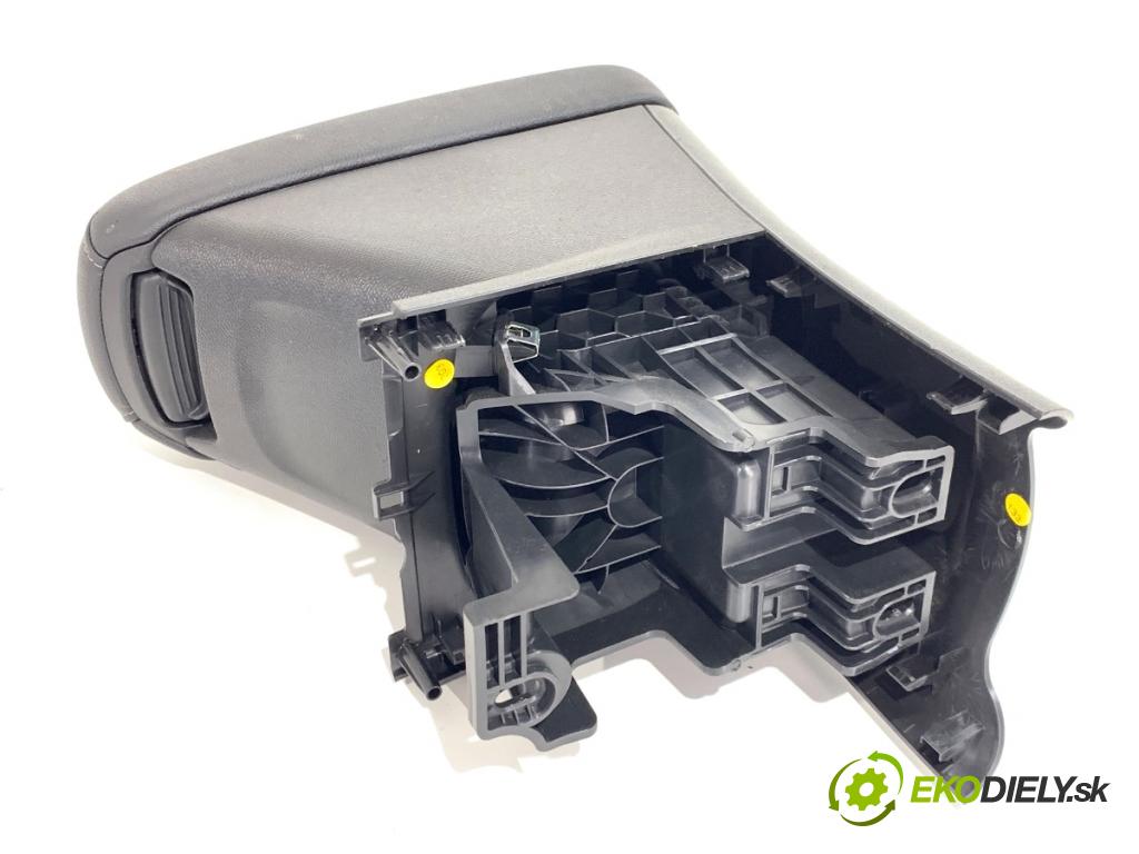 OPEL CORSA F liftback 2023 74 kW 1.2 (68) 1199 loketní opěrka  (Loketní opěrka)