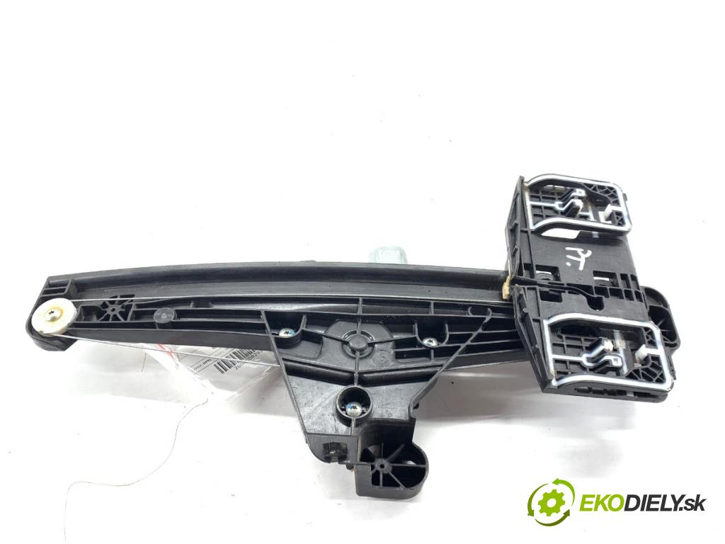 OPEL CORSA F liftback 2023 74 kW 1.2 (68) 1199 Mechanizmus okna pravy zad 9829045580