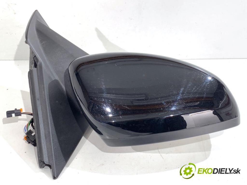 OPEL CORSA F liftback 2023 74 kW 1.2 (68) 1199 zpětné zrcátko pravý EAV