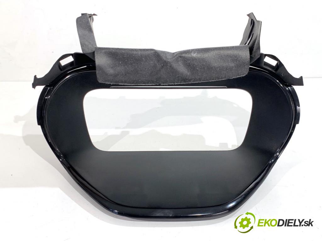 OPEL CORSA F liftback 2023 74 kW 1.2 (68) 1199 lišty kryt 39176073 9844371580 (Lišta)