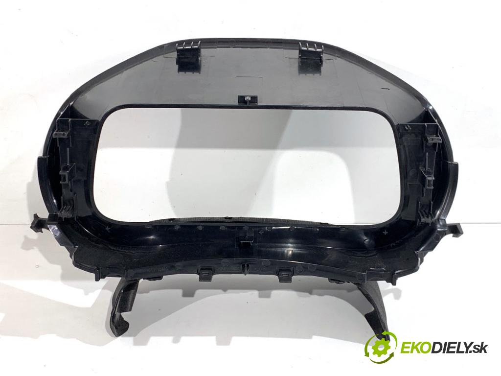 OPEL CORSA F liftback 2023 74 kW 1.2 (68) 1199 lišty kryt 39176073 9844371580 (Lišta)