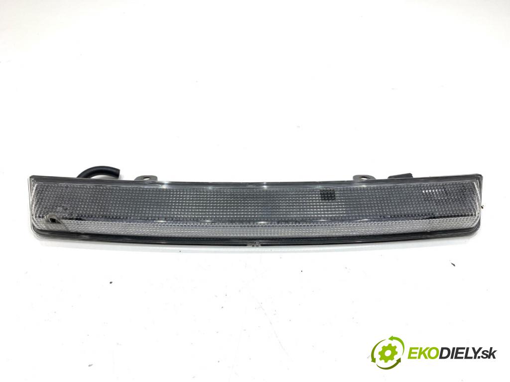 OPEL CORSA F liftback 2023 74 kW 1.2 (68) 1199 Svetlo brzdových svetiel 9689043280