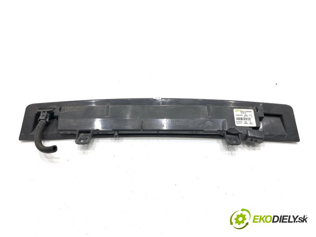 OPEL CORSA F liftback 2023 74 kW 1.2 (68) 1199 Svetlo brzdových svetiel 9689043280